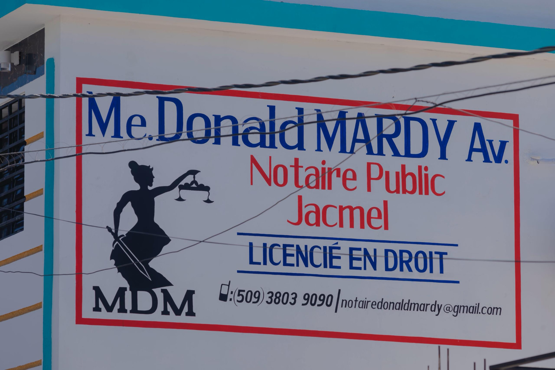 Enseigne officielle : Me Donald Mardy, Avocat & Notaire Public à Jacmel
